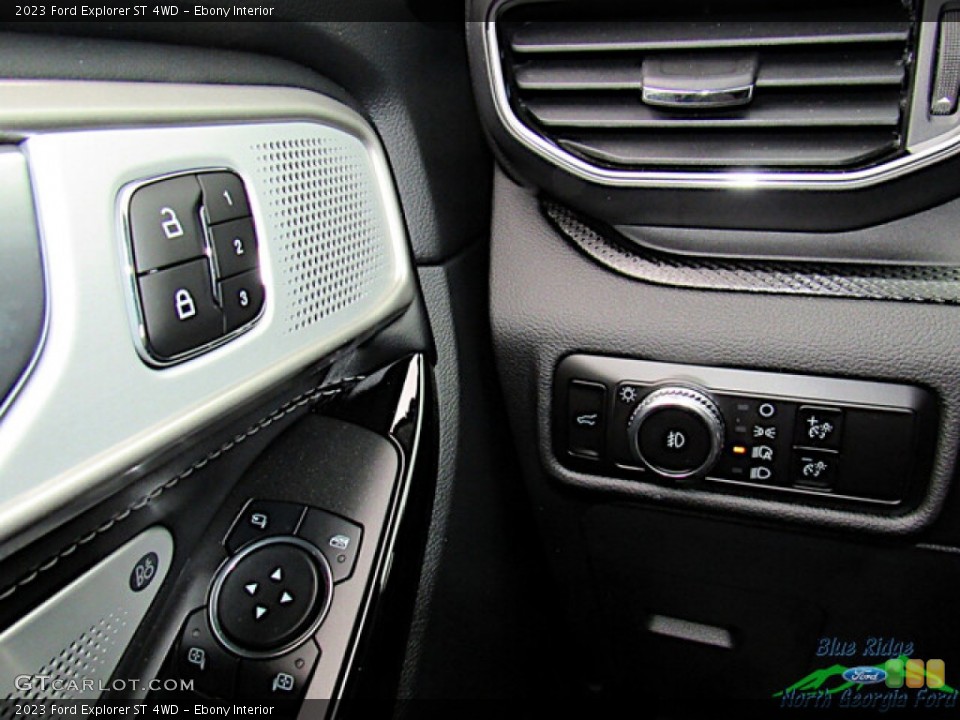 Ebony Interior Controls for the 2023 Ford Explorer ST 4WD #145625286