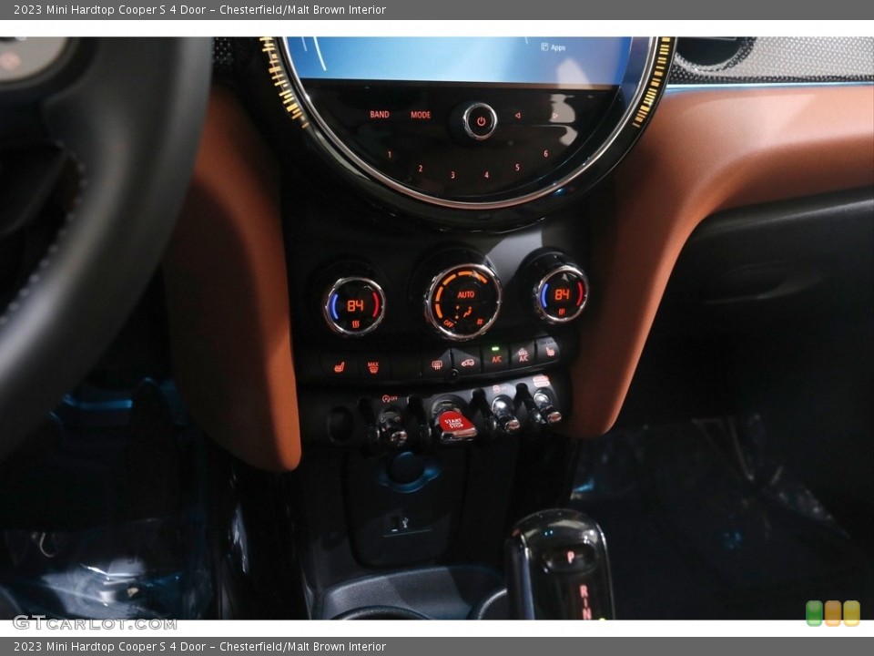 Chesterfield/Malt Brown Interior Controls for the 2023 Mini Hardtop Cooper S 4 Door #145634468