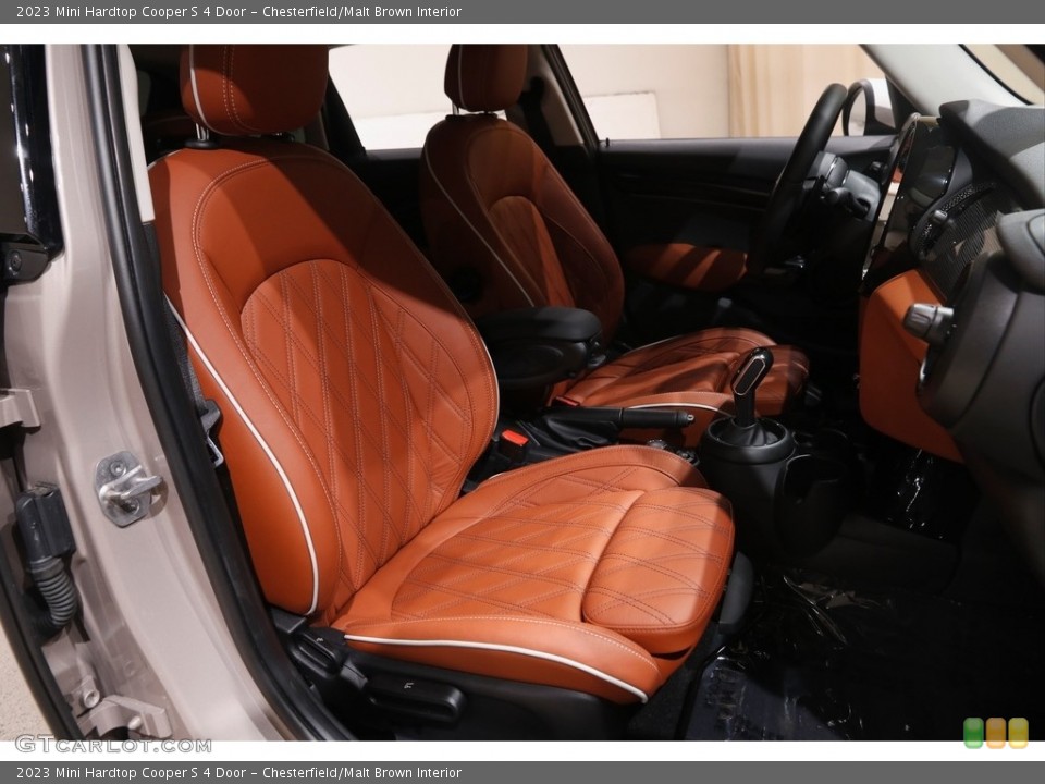 Chesterfield/Malt Brown Interior Photo for the 2023 Mini Hardtop Cooper S 4 Door #145634525