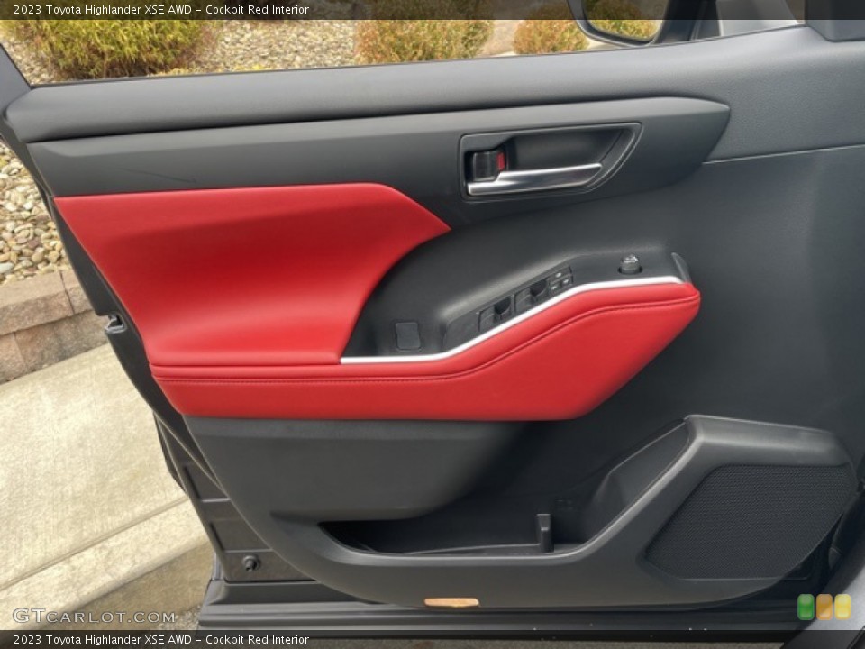 Cockpit Red Interior Door Panel for the 2023 Toyota Highlander XSE AWD #145637681