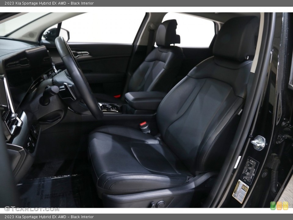 Black 2023 Kia Sportage Hybrid Interiors