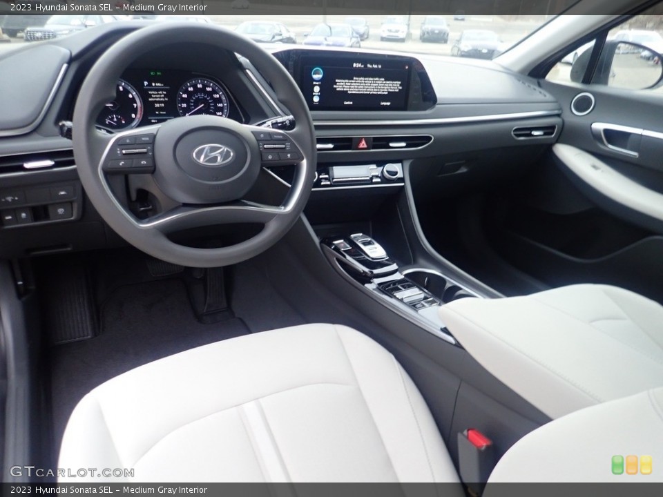 Medium Gray Interior Photo for the 2023 Hyundai Sonata SEL #145645075