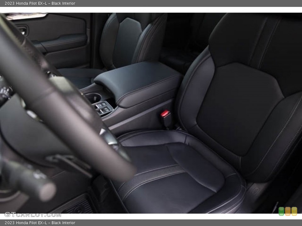 Black Interior Front Seat for the 2023 Honda Pilot EX-L #145651006