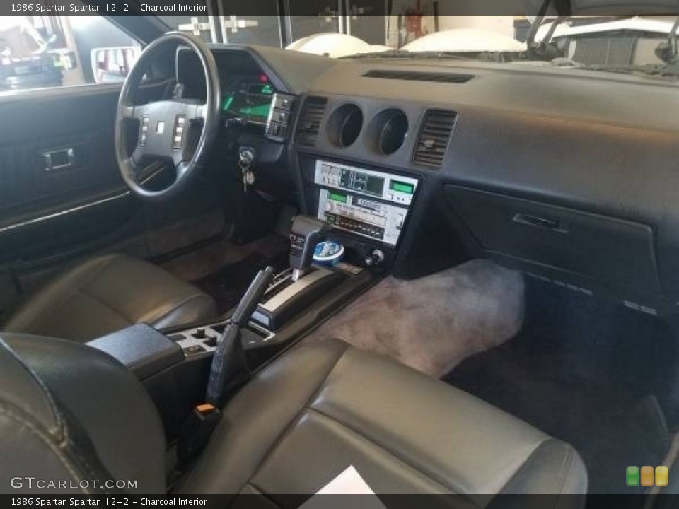 Charcoal 1986 Spartan Spartan II Interiors