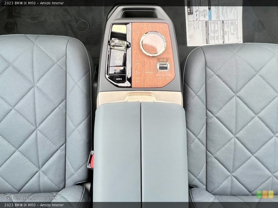 Amido 2023 BMW iX Interiors