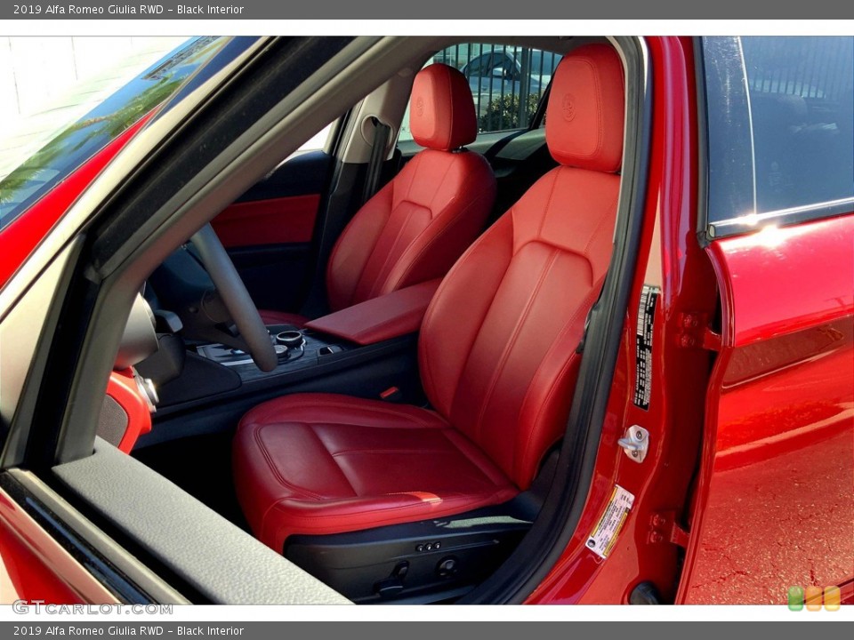 Black Interior Front Seat for the 2019 Alfa Romeo Giulia RWD #145676362
