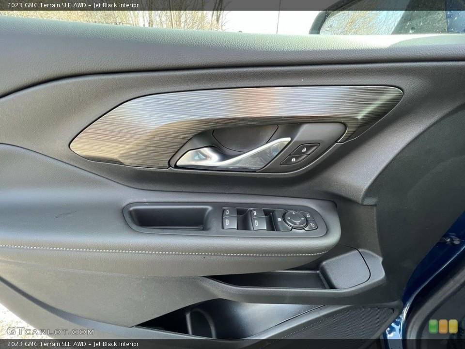 Jet Black Interior Door Panel for the 2023 GMC Terrain SLE AWD #145687091