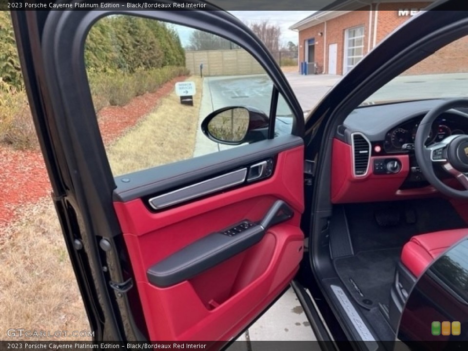 Black/Bordeaux Red Interior Door Panel for the 2023 Porsche Cayenne Platinum Edition #145691762