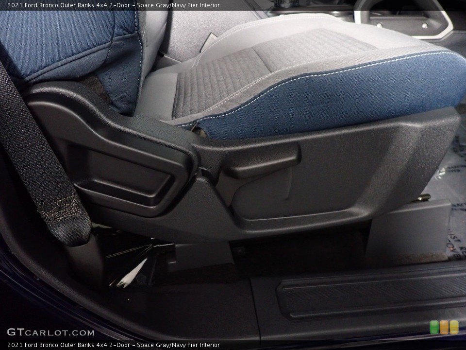 Space Gray/Navy Pier 2021 Ford Bronco Interiors