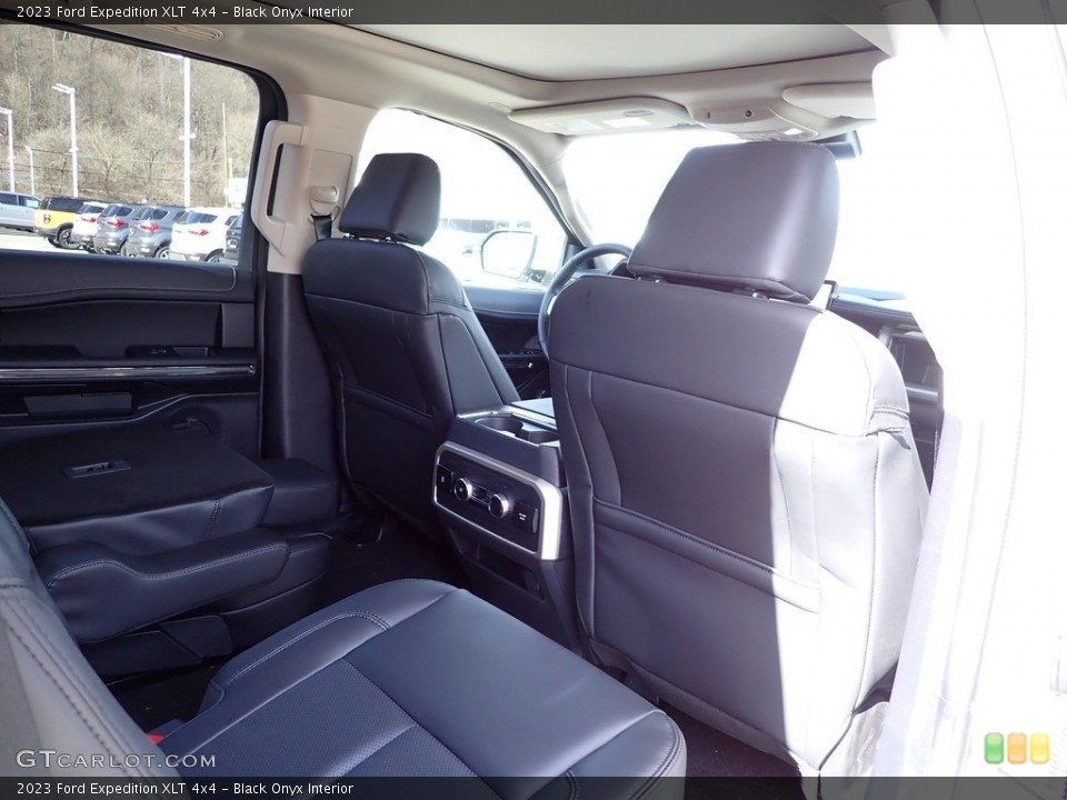 Black Onyx Interior Rear Seat for the 2023 Ford Expedition XLT 4x4 #145695959
