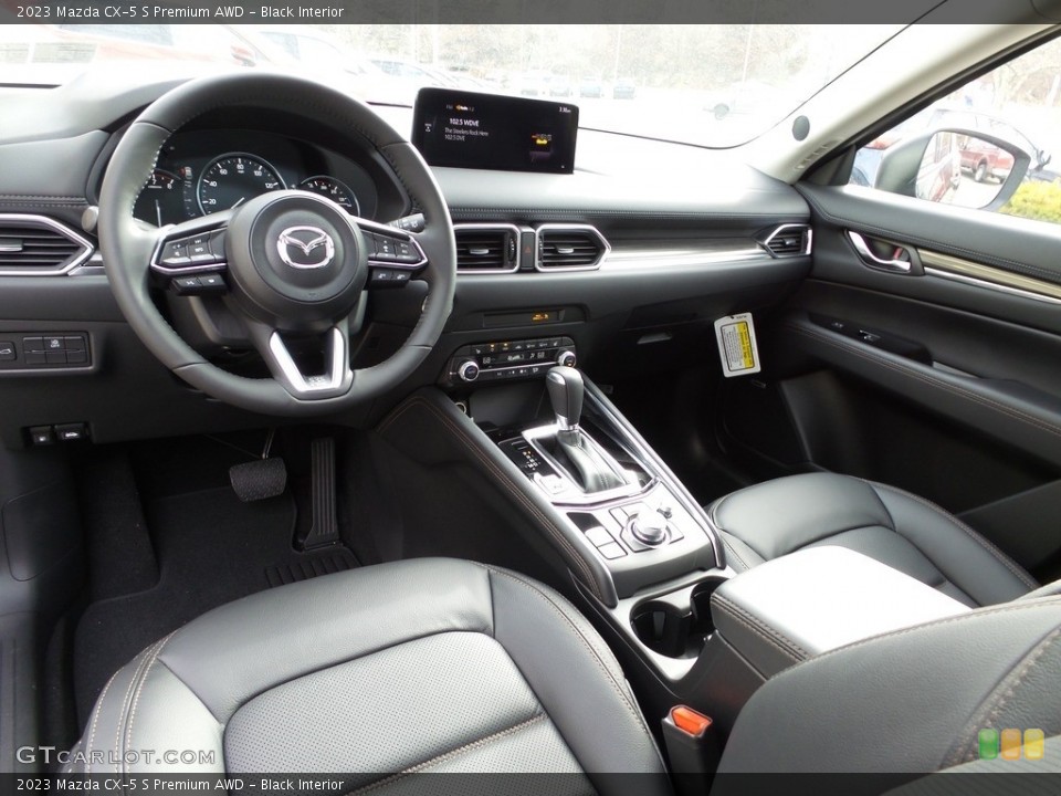 Black Interior Photo for the 2023 Mazda CX-5 S Premium AWD #145702176