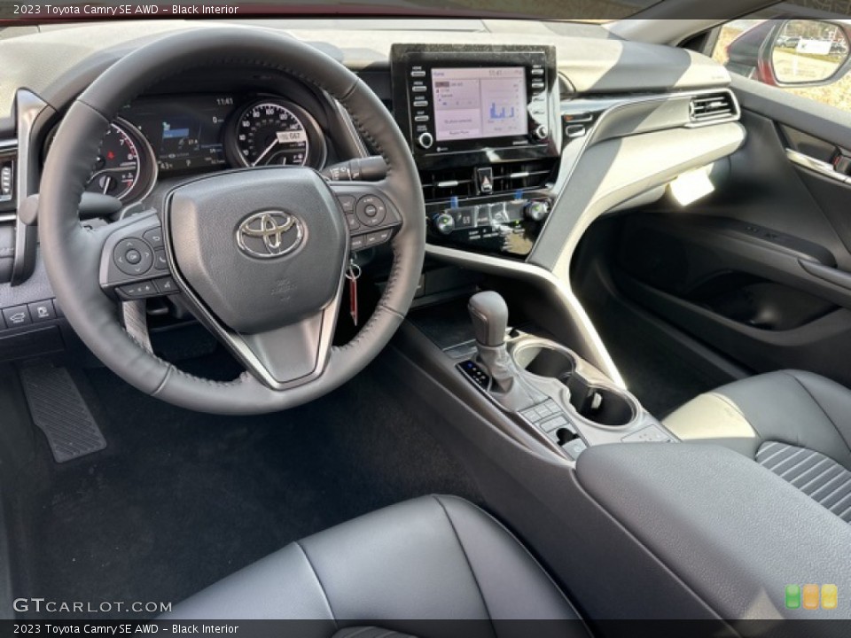 Black Interior Photo for the 2023 Toyota Camry SE AWD #145716403