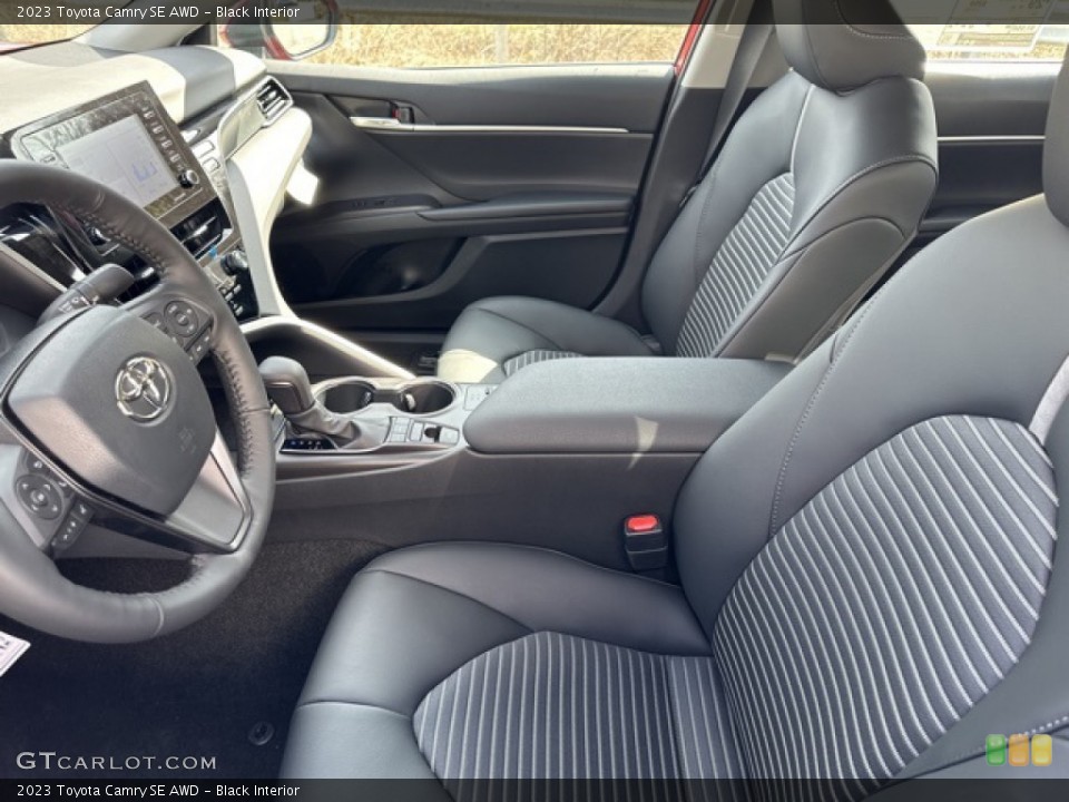 Black Interior Front Seat for the 2023 Toyota Camry SE AWD #145716421
