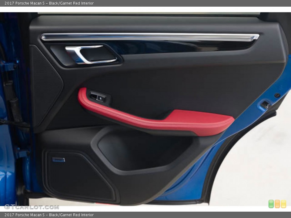 Black/Garnet Red Interior Door Panel for the 2017 Porsche Macan S #145721395