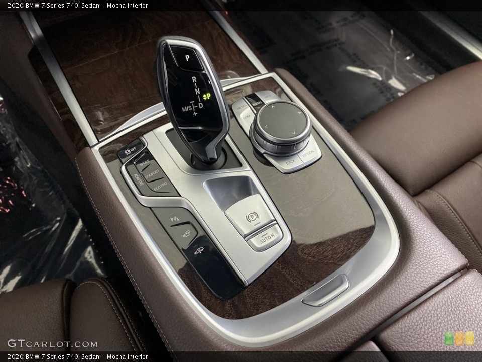 Mocha Interior Transmission for the 2020 BMW 7 Series 740i Sedan #145730914