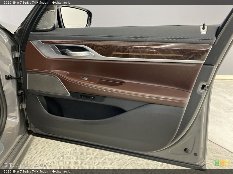 Mocha Interior Door Panel for the 2020 BMW 7 Series 740i Sedan #145731082