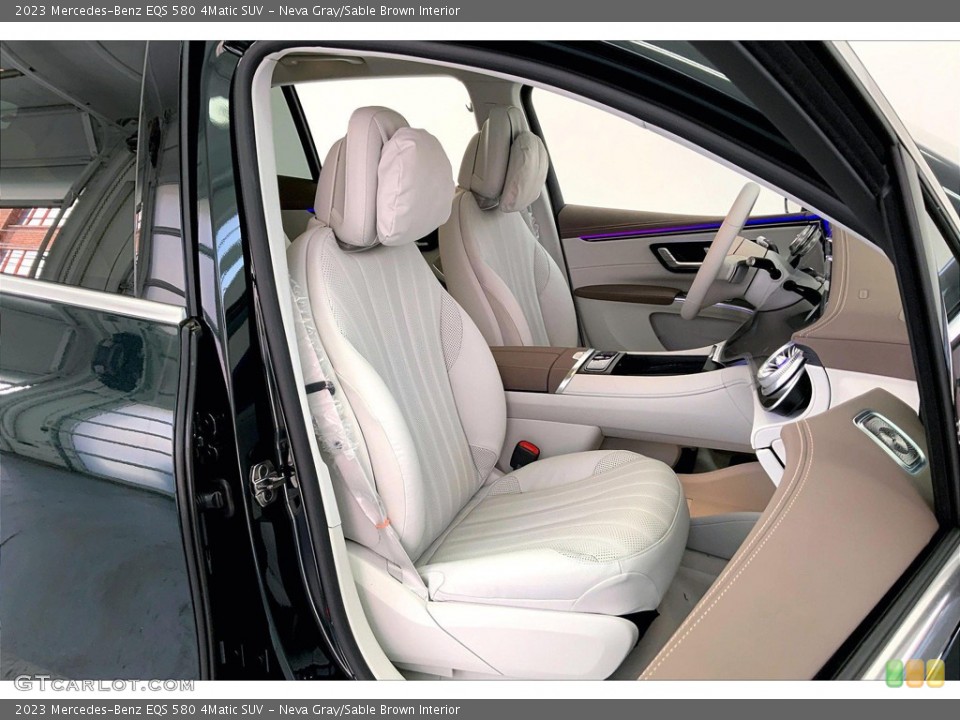 Neva Gray/Sable Brown Interior Photo for the 2023 Mercedes-Benz EQS 580 4Matic SUV #145735435