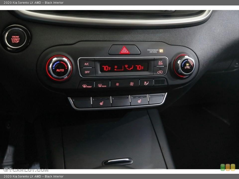 Black Interior Controls for the 2020 Kia Sorento LX AWD #145739438