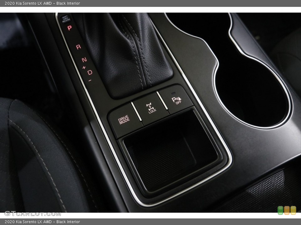 Black Interior Controls for the 2020 Kia Sorento LX AWD #145739464