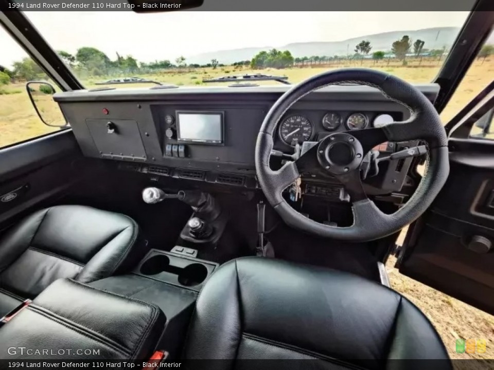 Black Interior Photo for the 1994 Land Rover Defender 110 Hard Top #145758462