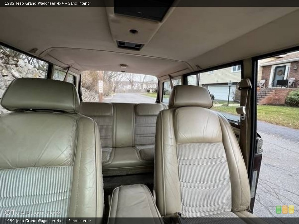 Sand Interior Front Seat for the 1989 Jeep Grand Wagoneer 4x4 #145766760