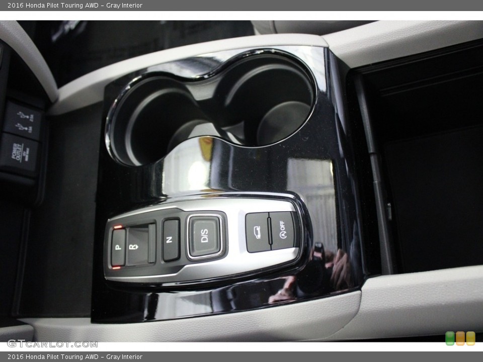 Gray Interior Transmission for the 2016 Honda Pilot Touring AWD #145778844