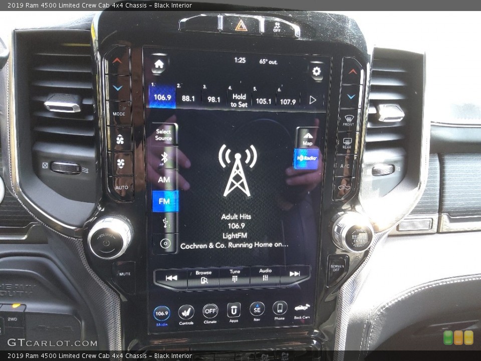 Black Interior Controls for the 2019 Ram 4500 Limited Crew Cab 4x4 Chassis #145791107