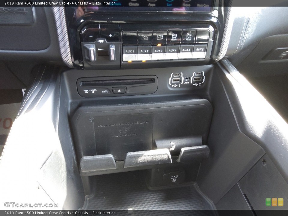 Black Interior Controls for the 2019 Ram 4500 Limited Crew Cab 4x4 Chassis #145791284