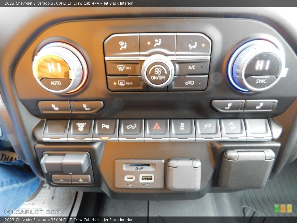Jet Black Interior Controls for the 2023 Chevrolet Silverado 3500HD LT Crew Cab 4x4 #145793917