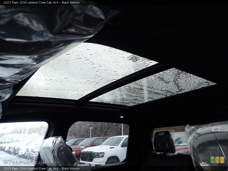 Black Interior Sunroof for the 2023 Ram 1500 Limited Crew Cab 4x4 #145797838