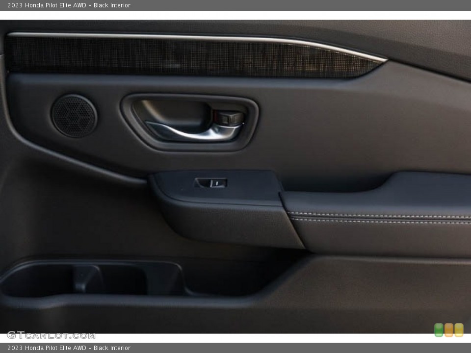 Black Interior Door Panel for the 2023 Honda Pilot Elite AWD #145800046