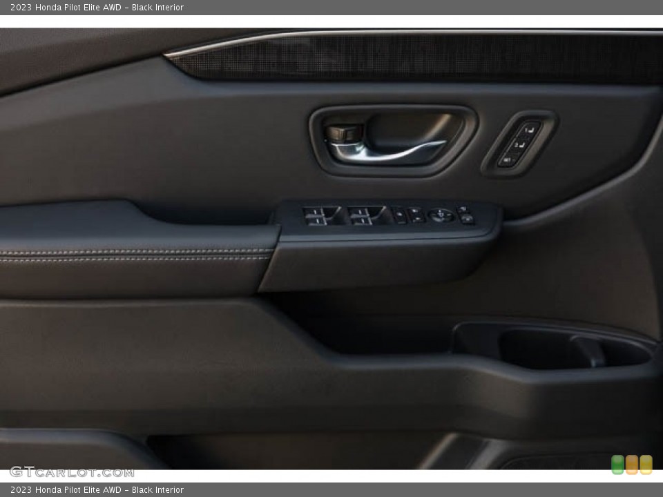 Black Interior Door Panel for the 2023 Honda Pilot Elite AWD #145805049