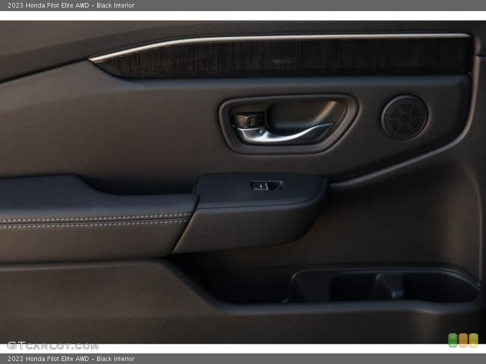 Black Interior Door Panel for the 2023 Honda Pilot Elite AWD #145805066