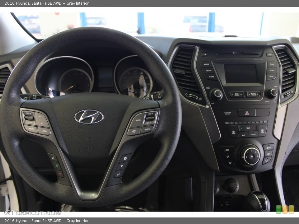 Gray Interior Controls for the 2016 Hyundai Santa Fe SE AWD #145812745