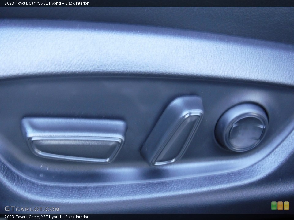 Black Interior Controls for the 2023 Toyota Camry XSE Hybrid #145813618