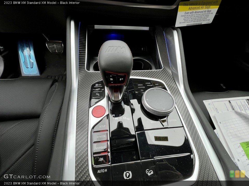 Black Interior Transmission for the 2023 BMW XM  #145839156