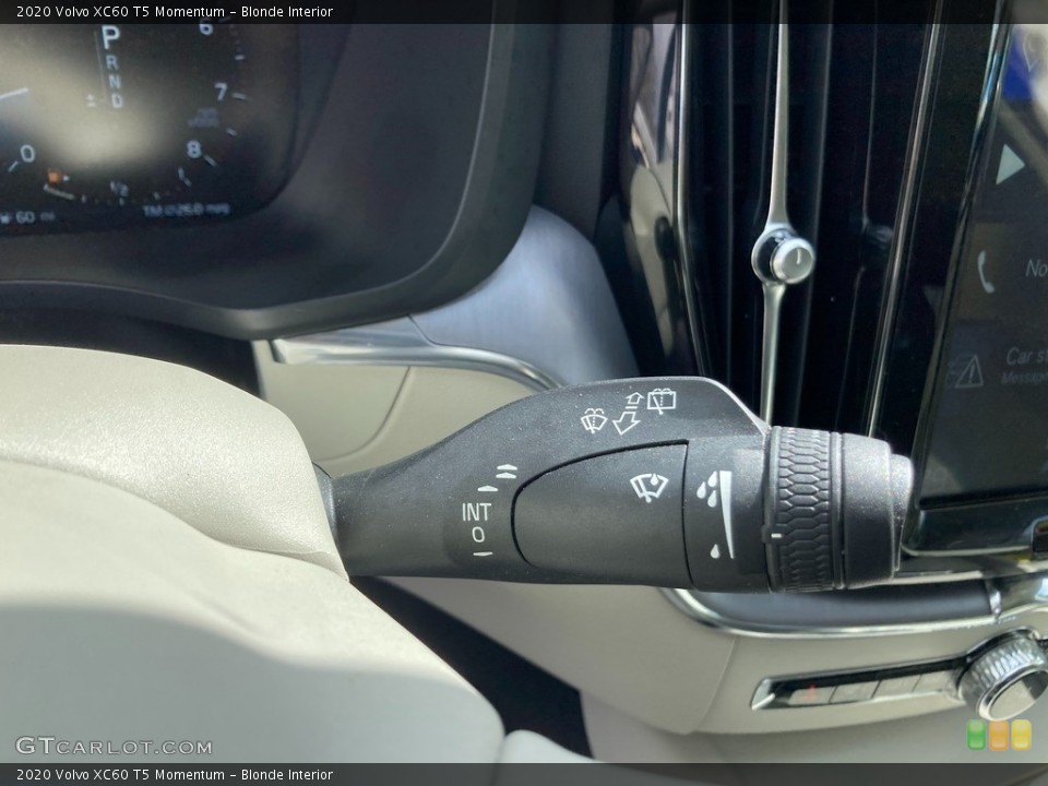 Blonde Interior Controls for the 2020 Volvo XC60 T5 Momentum #145840826