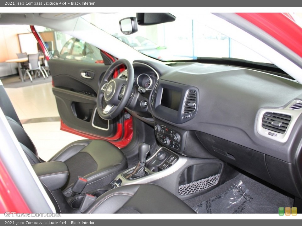 Black Interior Dashboard for the 2021 Jeep Compass Latitude 4x4 #145852780