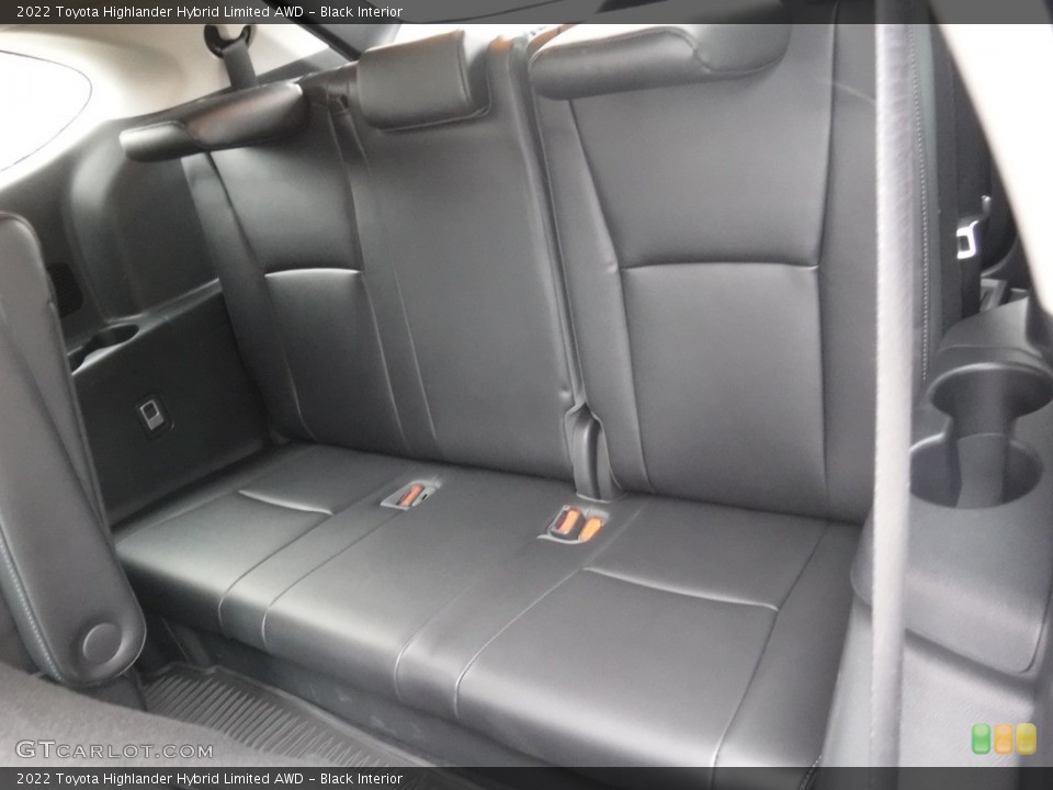 Black Interior Rear Seat for the 2022 Toyota Highlander Hybrid Limited AWD #145860403