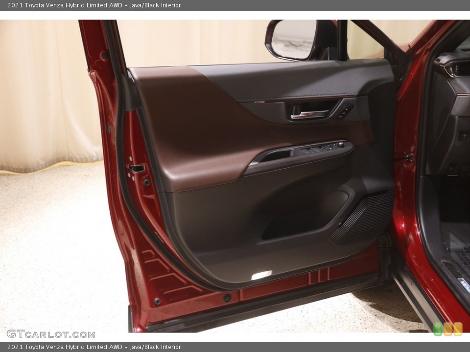 Java/Black Interior Door Panel for the 2021 Toyota Venza Hybrid Limited AWD #145869508