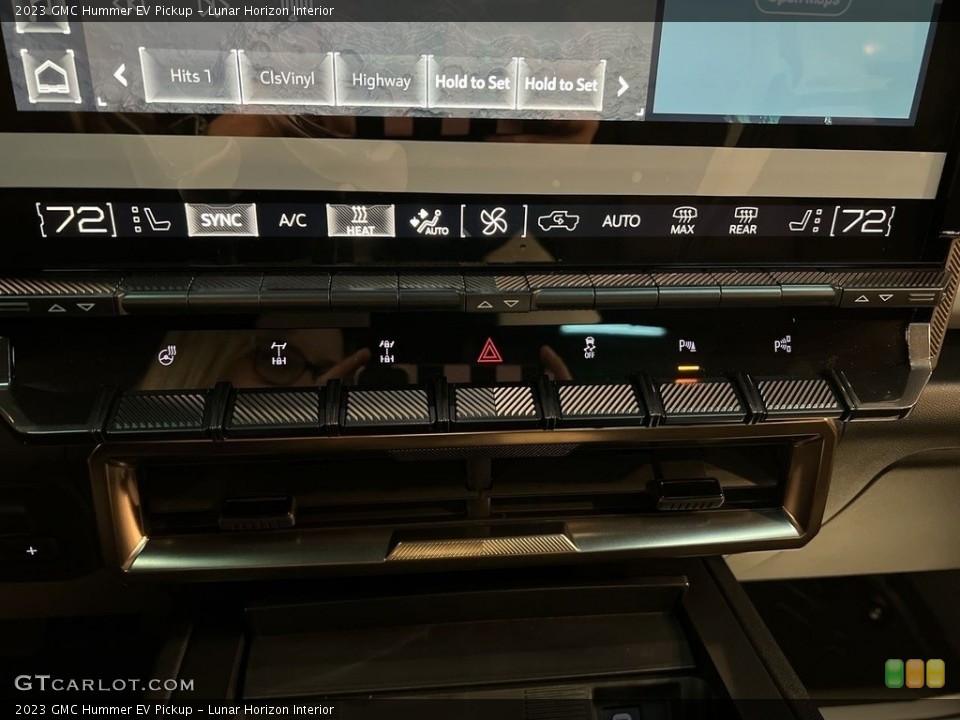 Lunar Horizon Interior Controls for the 2023 GMC Hummer EV Pickup #145870504