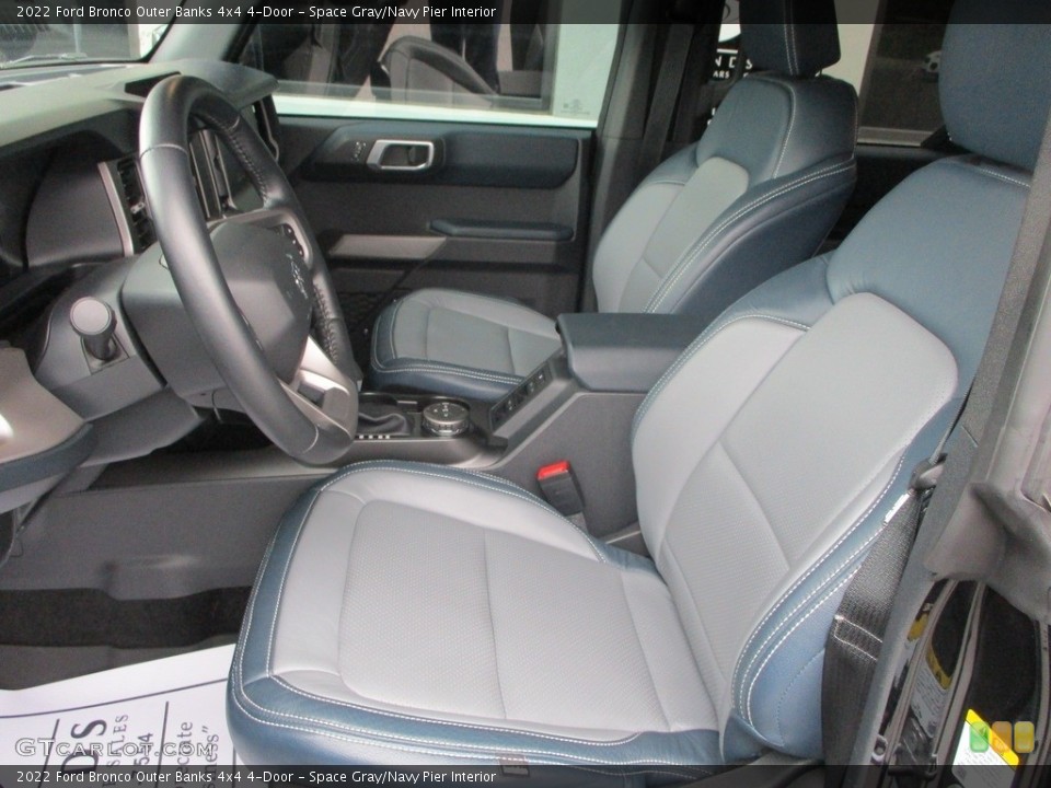 Space Gray/Navy Pier Interior Photo for the 2022 Ford Bronco Outer Banks 4x4 4-Door #145874726