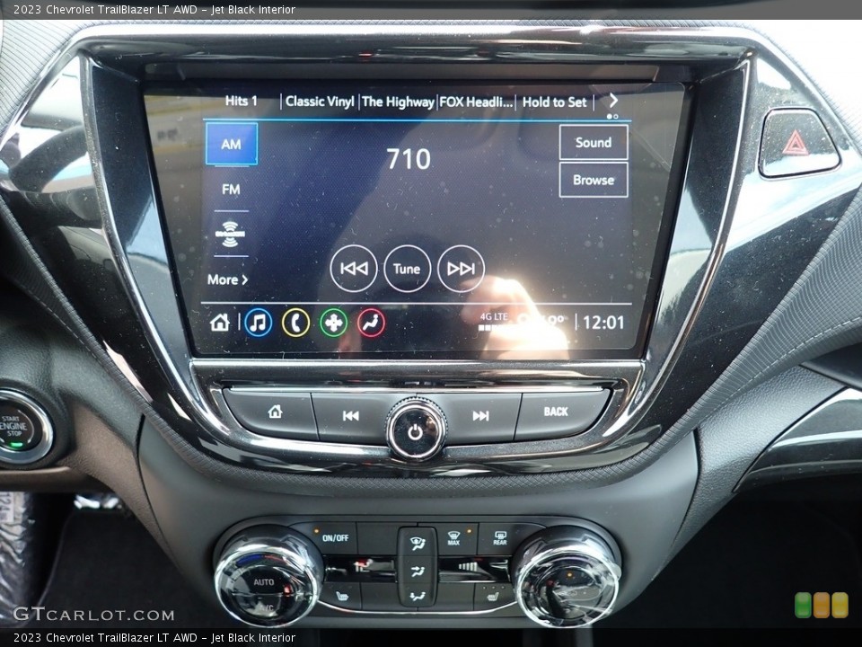 Jet Black Interior Controls for the 2023 Chevrolet TrailBlazer LT AWD #145877578
