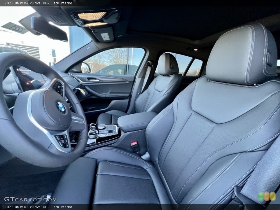 Black 2023 BMW X4 Interiors