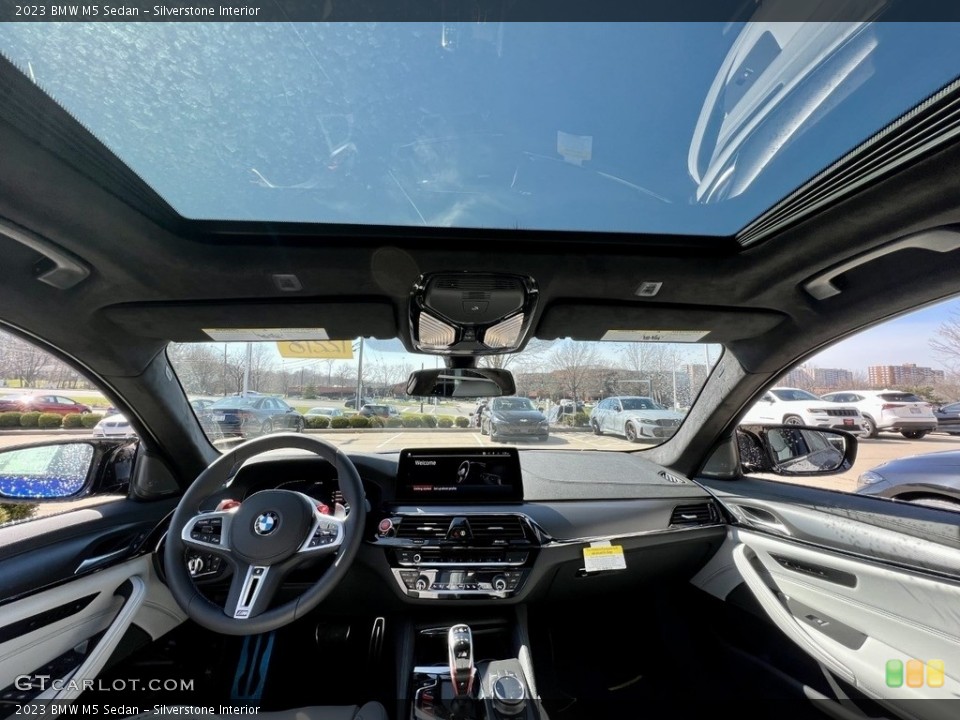 Silverstone Interior Sunroof for the 2023 BMW M5 Sedan #145909061