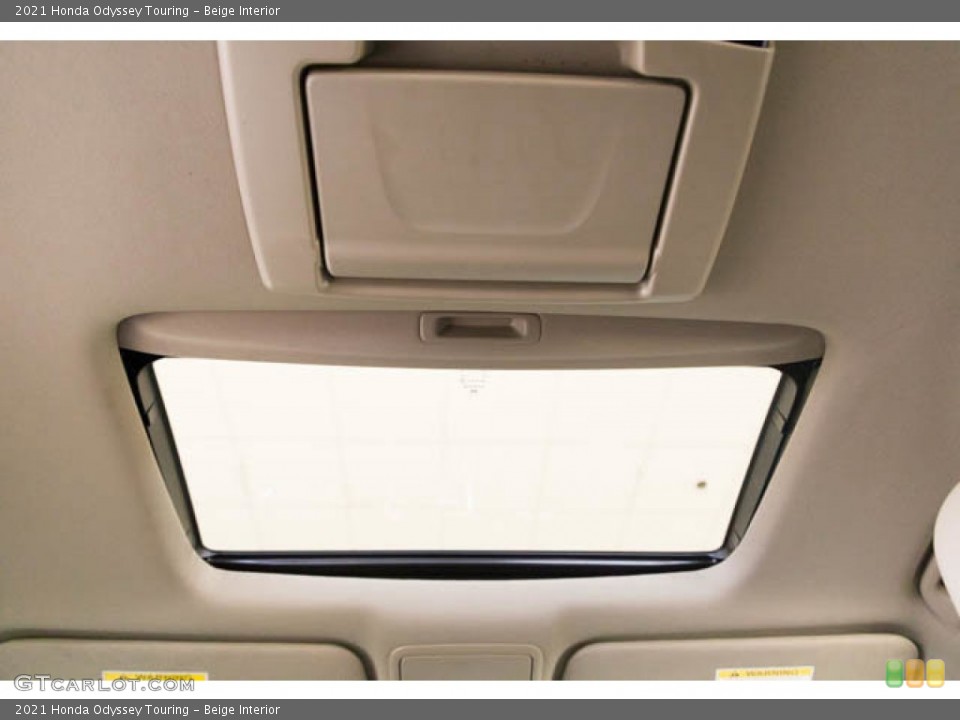 Beige Interior Sunroof for the 2021 Honda Odyssey Touring #145910549