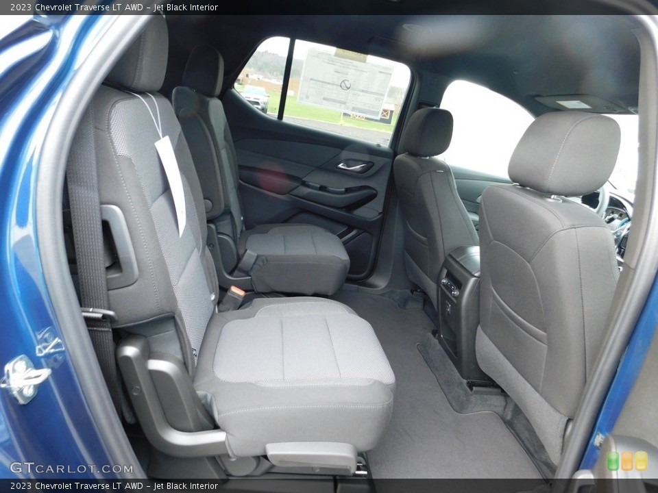 Jet Black Interior Rear Seat for the 2023 Chevrolet Traverse LT AWD #145925377