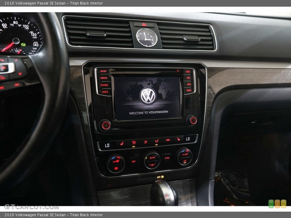 Titan Black Interior Controls for the 2016 Volkswagen Passat SE Sedan #145939049