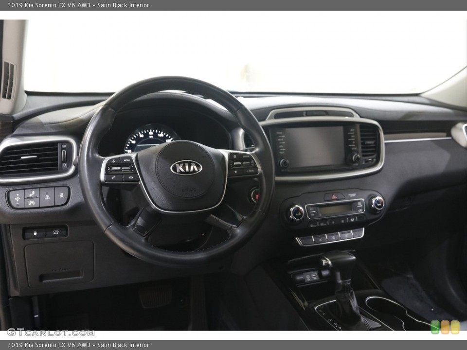 Satin Black Interior Dashboard for the 2019 Kia Sorento EX V6 AWD #145952273