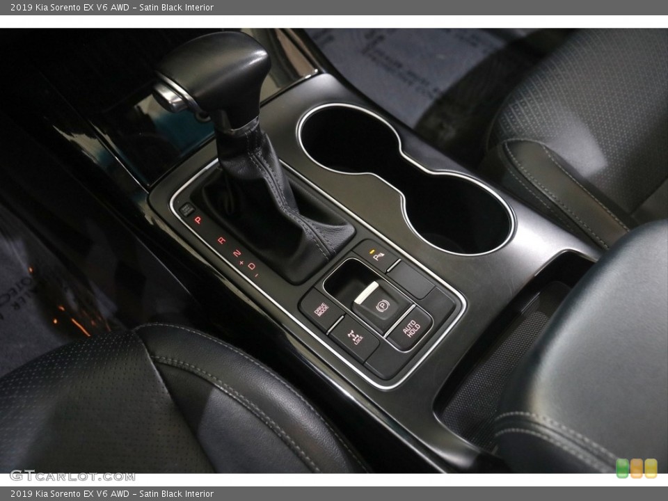 Satin Black Interior Transmission for the 2019 Kia Sorento EX V6 AWD #145952411